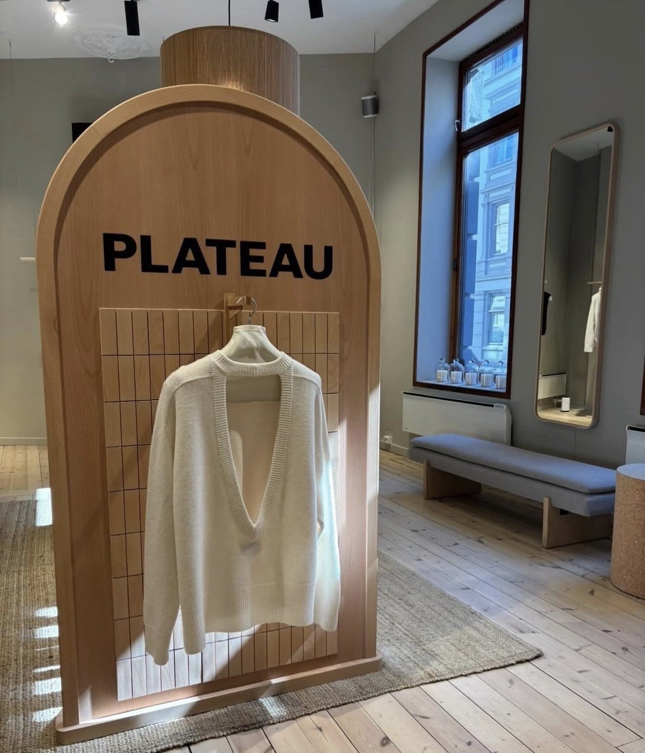 PLATEAU
