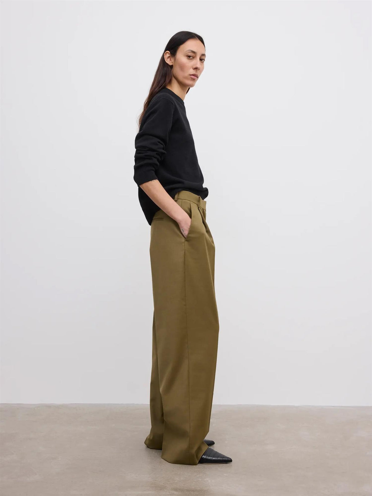 Relaxed Wool Trousers