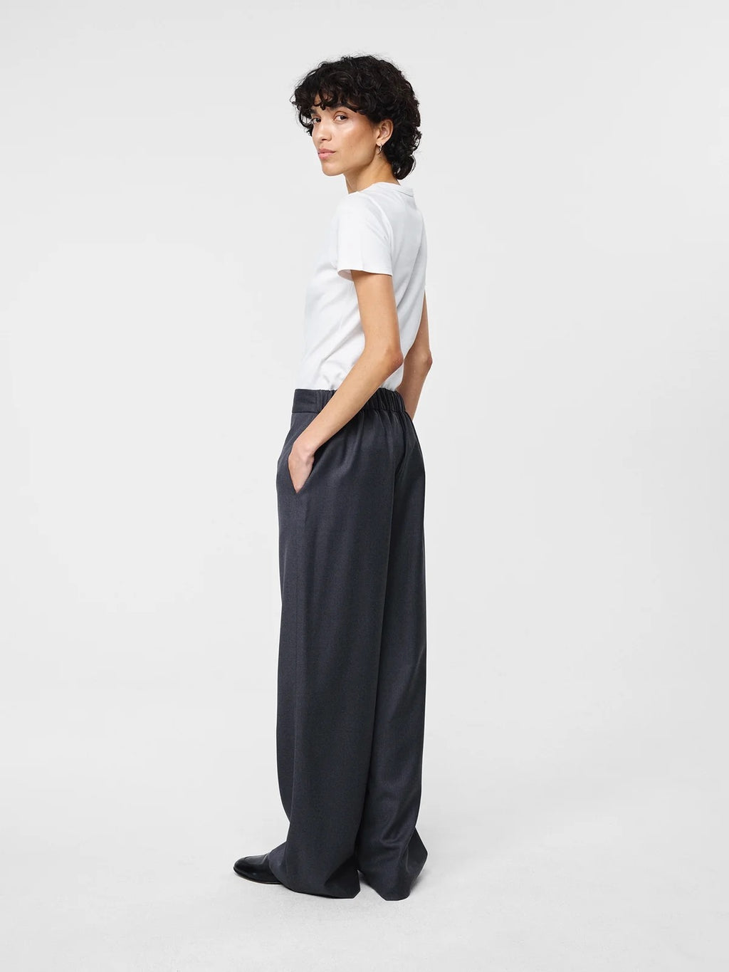 Aurora Wool Trouser