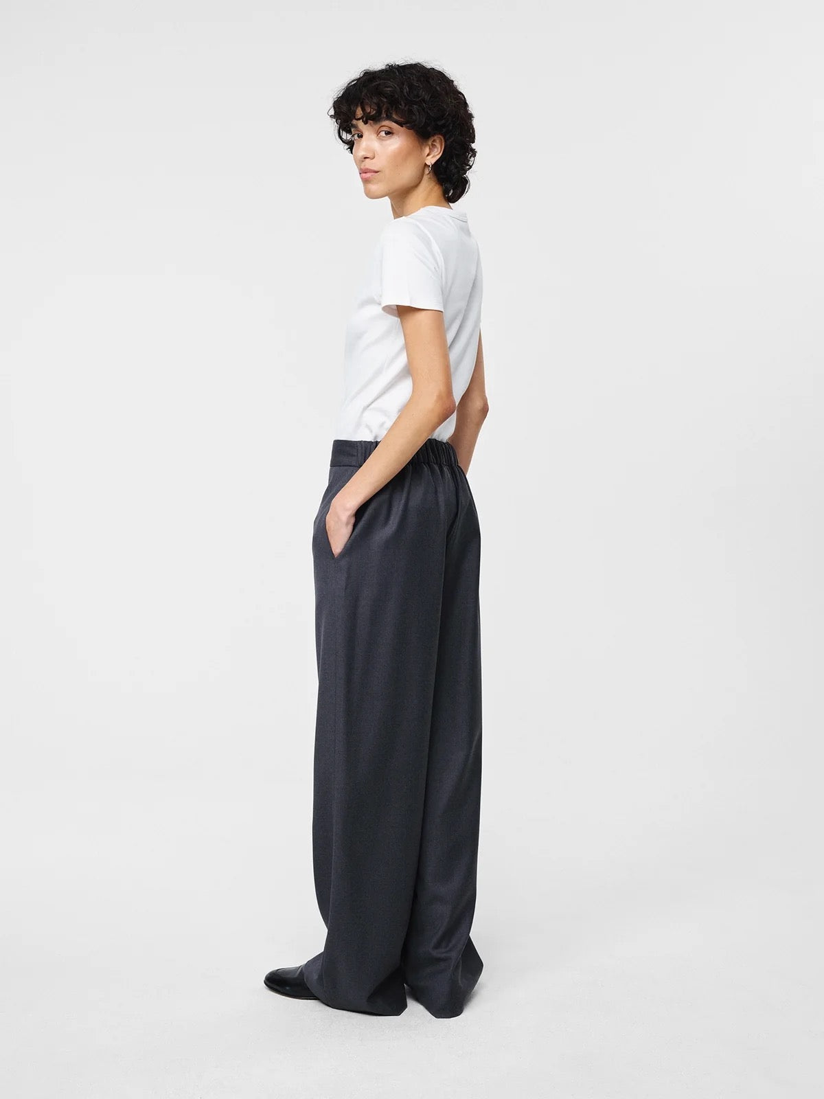 Aurora Wool Trouser
