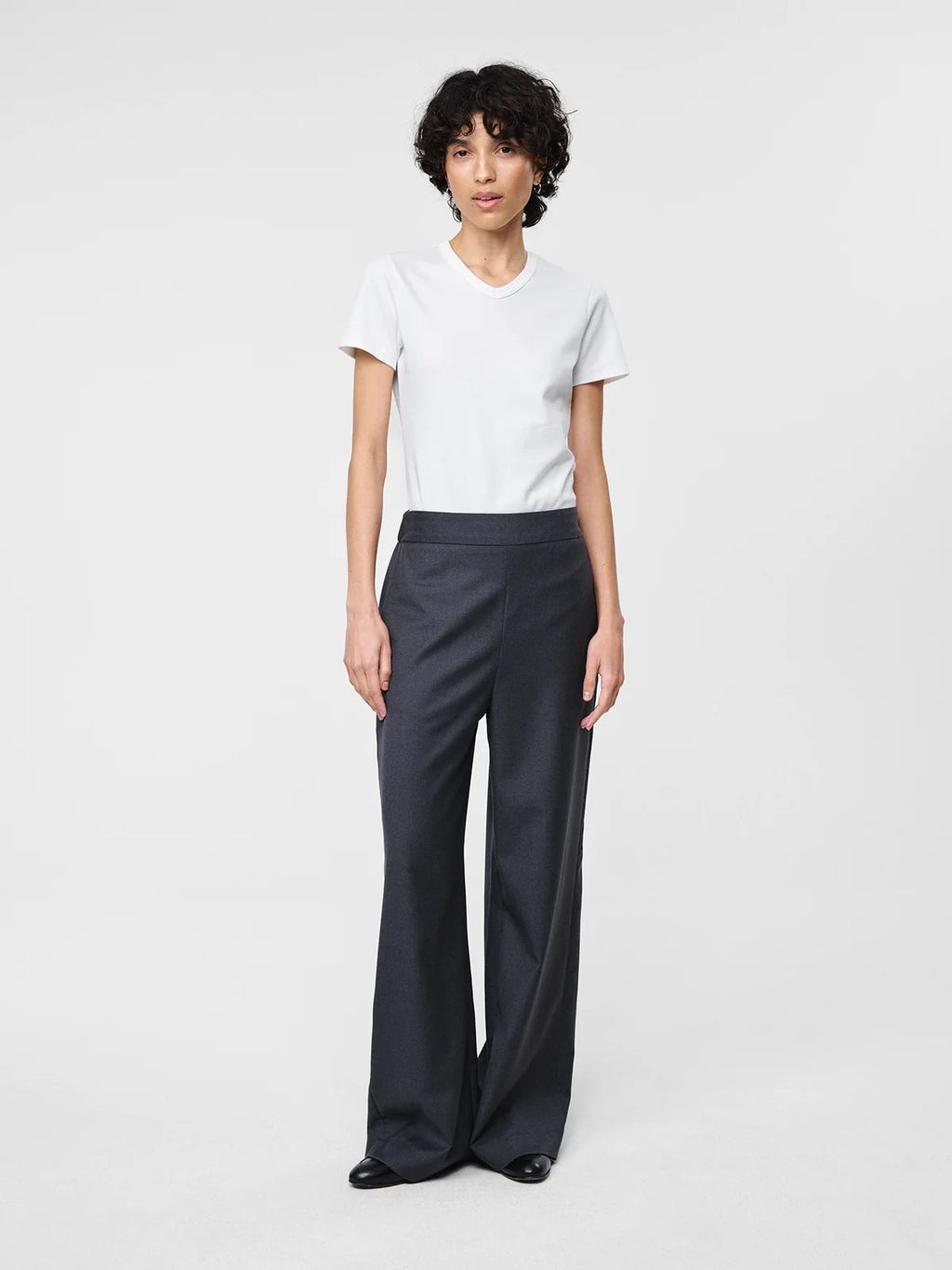 Aurora Wool Trouser