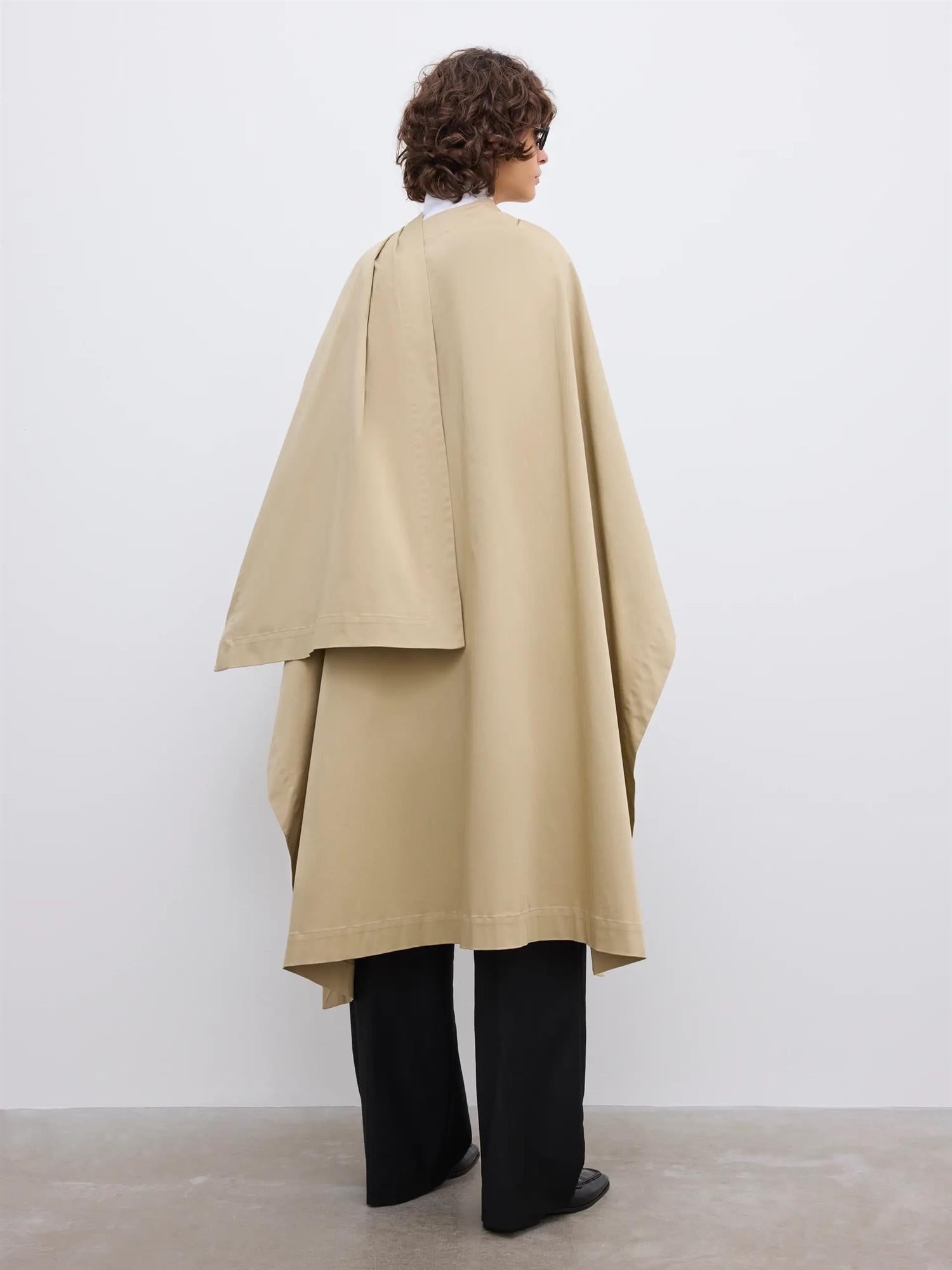 Trench Cape