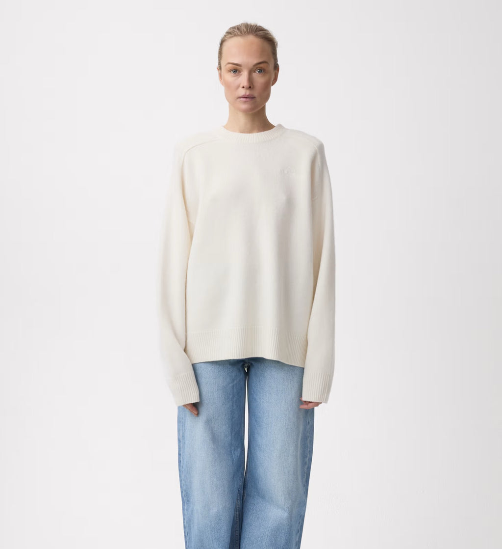 Dive Open Back V Sweater